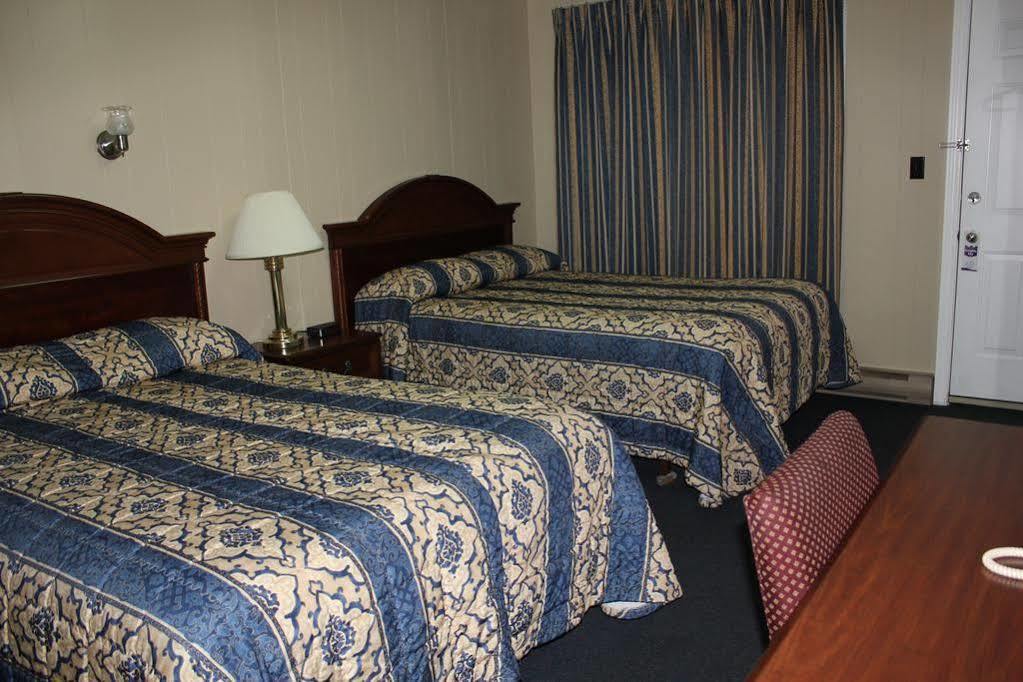 Nights Inn Owen Sound Zewnętrze zdjęcie